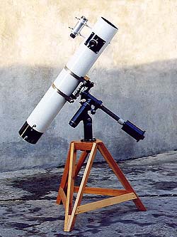 115-мм рефлектор Ньютона 